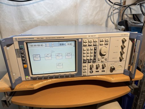 Rohde & Schwarz SMU 200A Vector Signal Generator